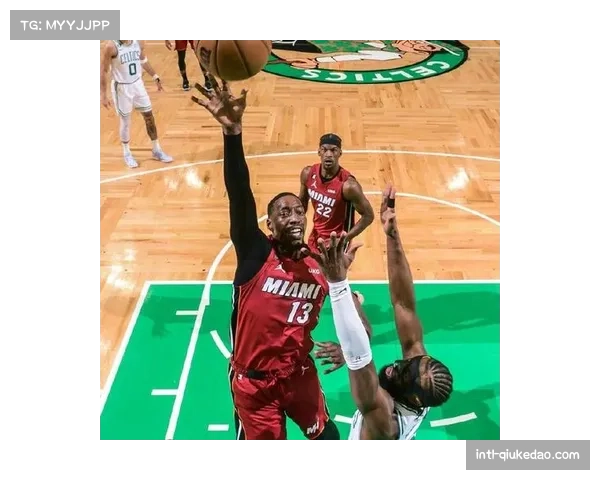 热火136-131加时胜开拓者，巴特勒关键罚球锁定胜局